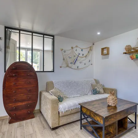 Casita Rossignol בית נופש Puimisson